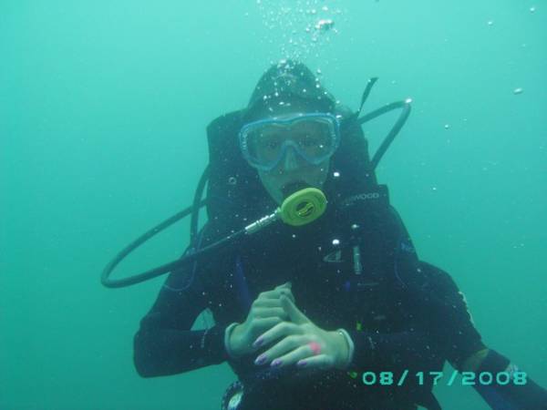annemarie8-08_640x480_